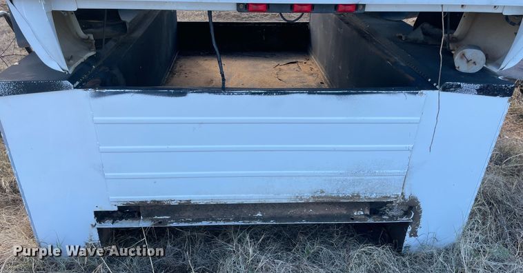 image for item MI9587 Knapheide 696FJ2  utility bed