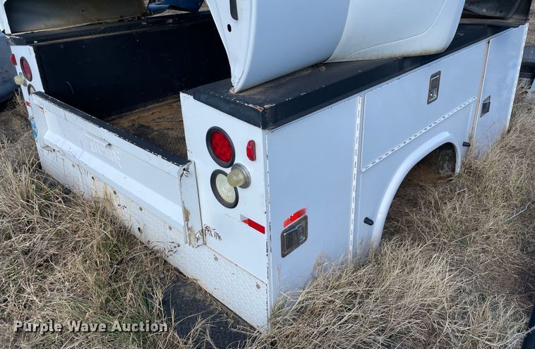 image for item MI9587 Knapheide 696FJ2  utility bed