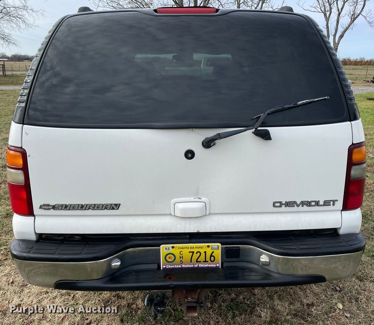 image for item MI9635 2001 Chevrolet Suburban  SUV
