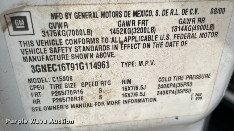 image for item MI9635 2001 Chevrolet Suburban  SUV