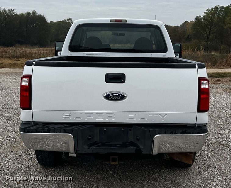 image for item MJ9227 2010 Ford F250 Super Duty XL  SuperCab pickup truck