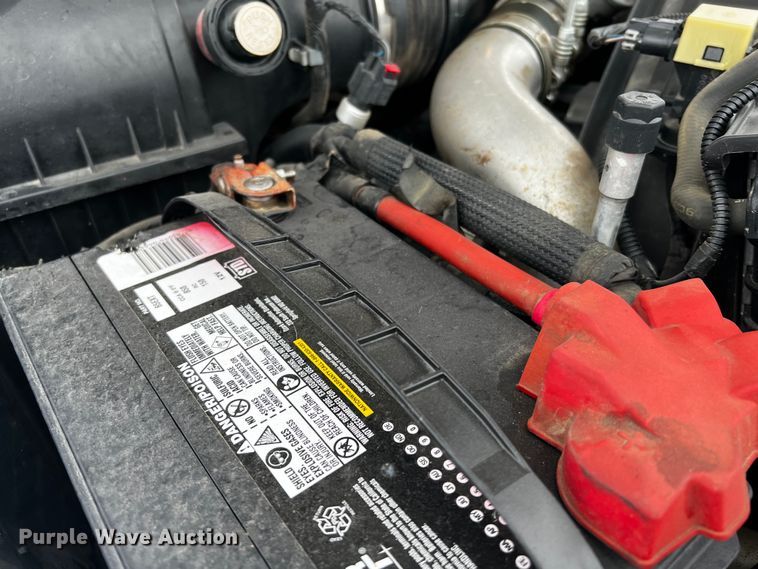 image for item MJ9227 2010 Ford F250 Super Duty XL  SuperCab pickup truck