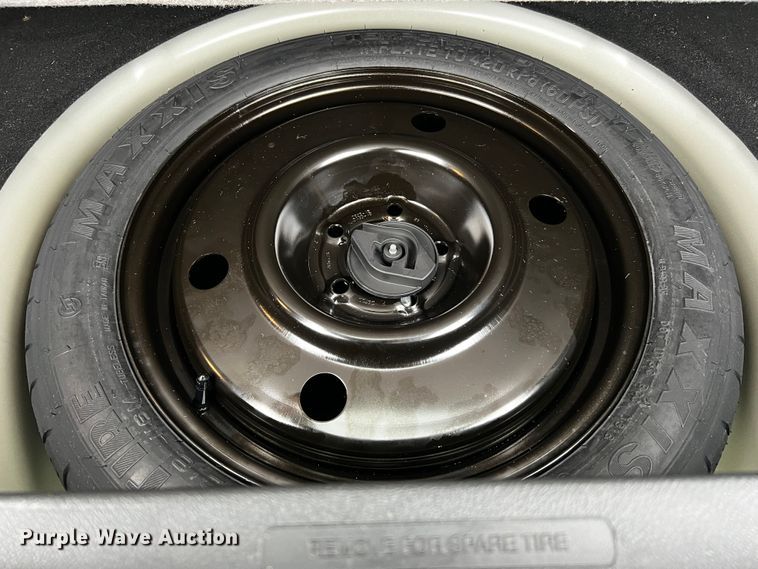 image for item MJ9228 2018 Ford Explorer  SUV