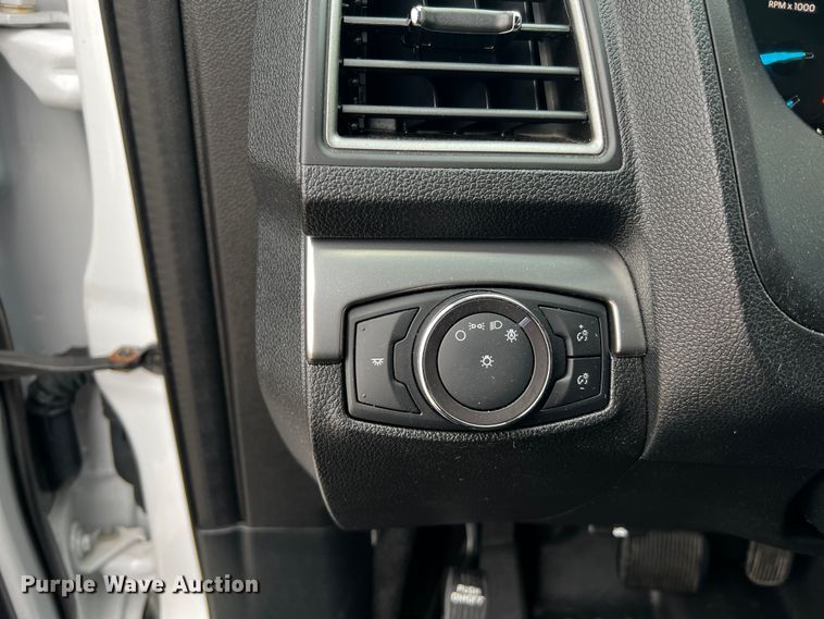 image for item MJ9228 2018 Ford Explorer  SUV