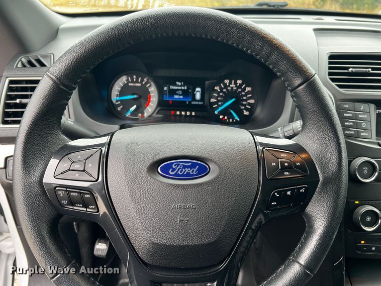 image for item MJ9228 2018 Ford Explorer  SUV