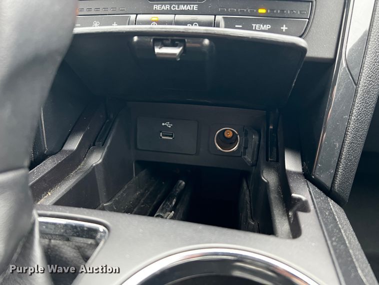 image for item MJ9228 2018 Ford Explorer  SUV