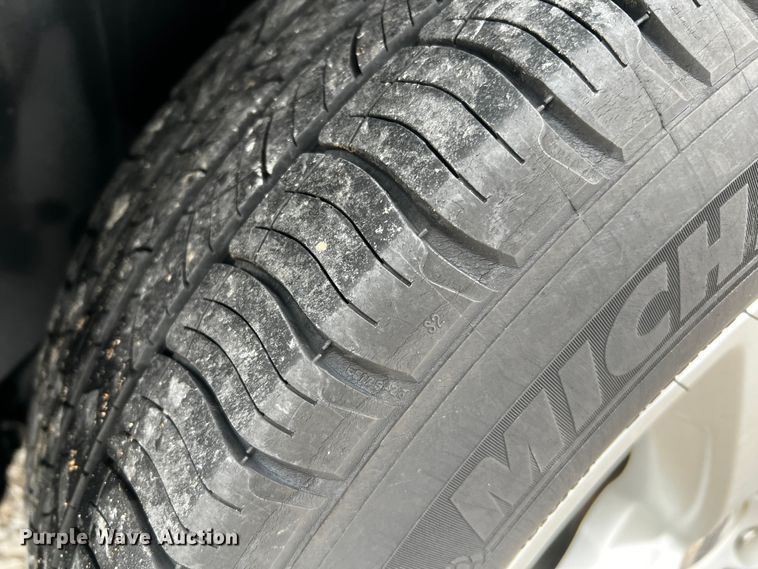 image for item MJ9228 2018 Ford Explorer  SUV