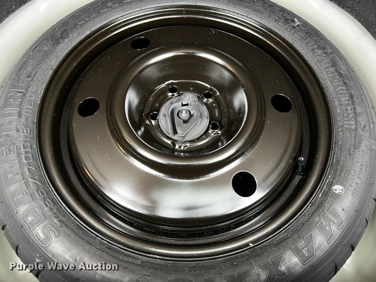 image for item MJ9232 2018 Ford Explorer  SUV