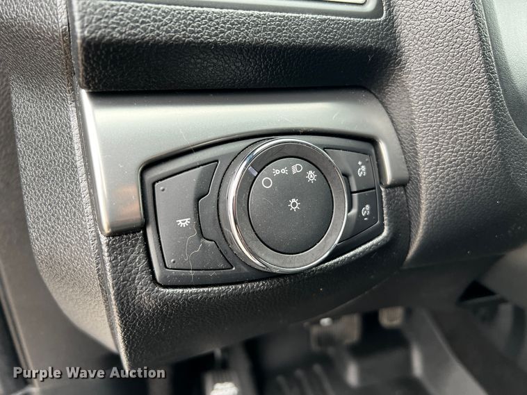 image for item MJ9232 2018 Ford Explorer  SUV