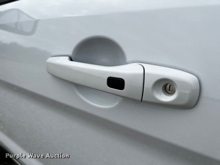 image for item MJ9232 2018 Ford Explorer  SUV