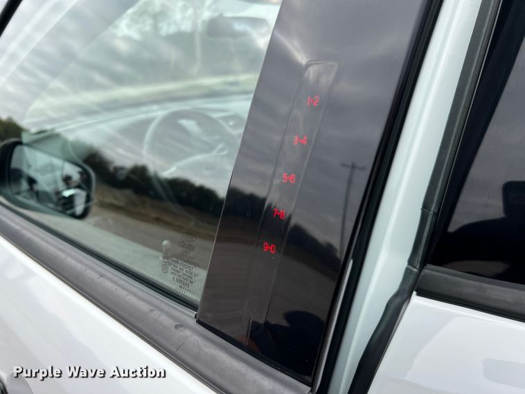 image for item MJ9232 2018 Ford Explorer  SUV