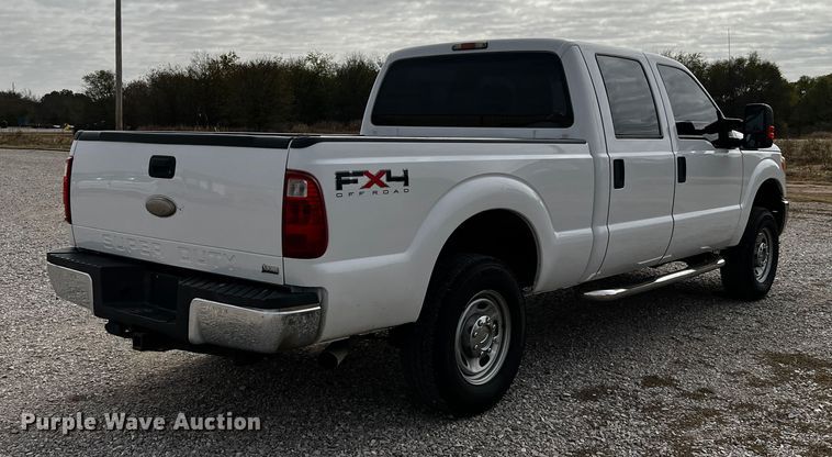 image for item MJ9233 2011 Ford F250 Super Duty XL  Crew Cab pickup truck