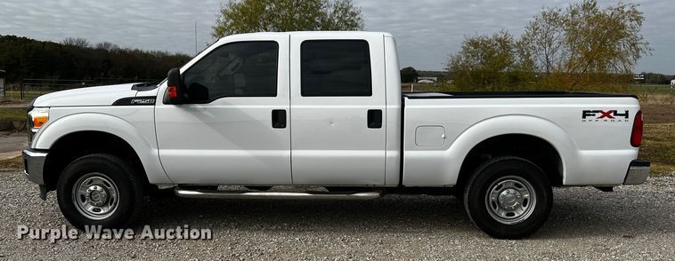 image for item MJ9233 2011 Ford F250 Super Duty XL  Crew Cab pickup truck