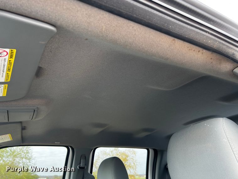 image for item MJ9233 2011 Ford F250 Super Duty XL  Crew Cab pickup truck