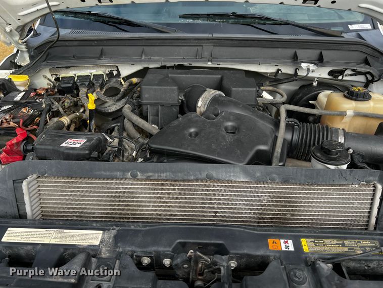 image for item MJ9233 2011 Ford F250 Super Duty XL  Crew Cab pickup truck