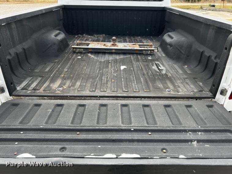 image for item MJ9236 2010 Ford F250 Super Duty XLT  Crew Cab pickup truck