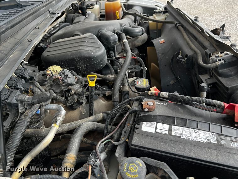 image for item MJ9236 2010 Ford F250 Super Duty XLT  Crew Cab pickup truck