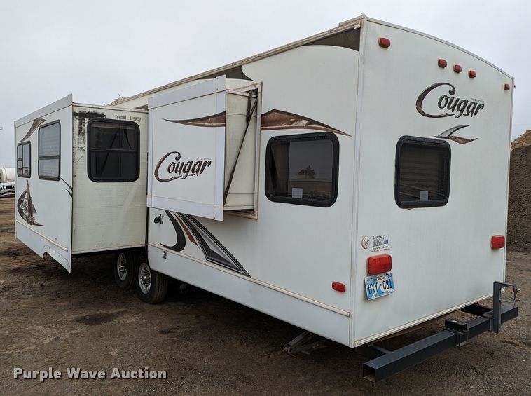 image for item MJ9238 2011 Keystone Cougar CG31SQB11  camper