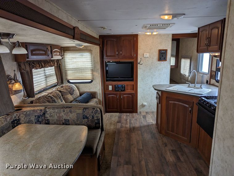 image for item MJ9238 2011 Keystone Cougar CG31SQB11  camper