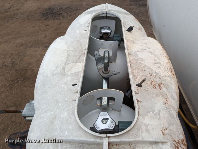 image for item MJ9238 2011 Keystone Cougar CG31SQB11  camper