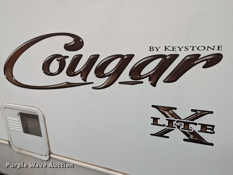 image for item MJ9238 2011 Keystone Cougar CG31SQB11  camper