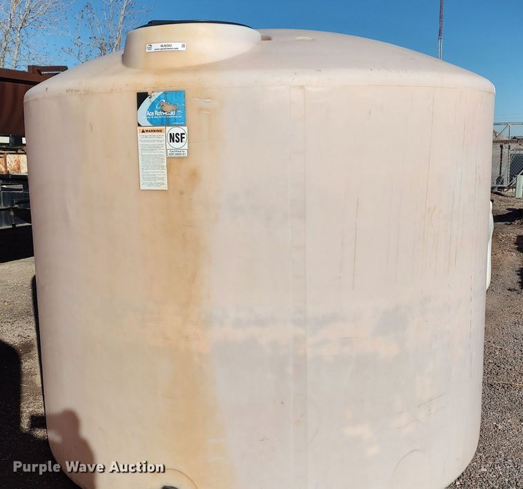 image for item MJ9283 Poly tank