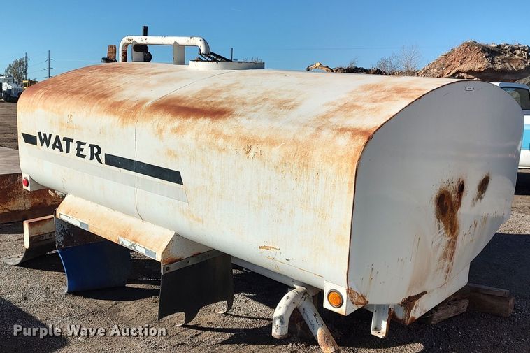 image for item MJ9285 Water tank bed