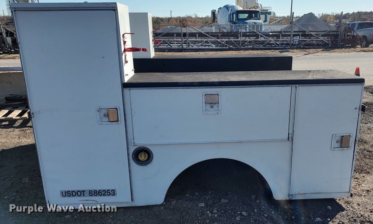 image for item MJ9290 Stahl  utility bed