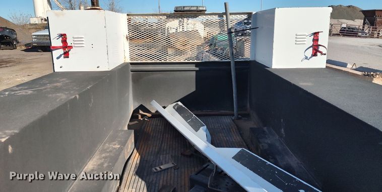 image for item MJ9290 Stahl  utility bed