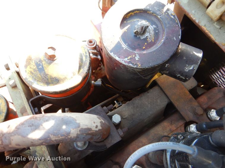 image for item MJ9886 Clark C40B IH40  forklift