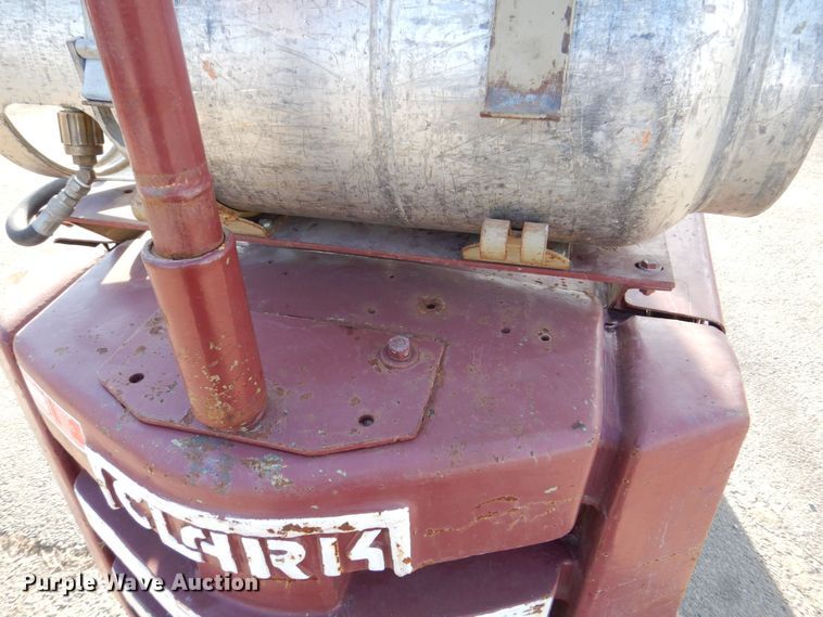 image for item MJ9886 Clark C40B IH40  forklift
