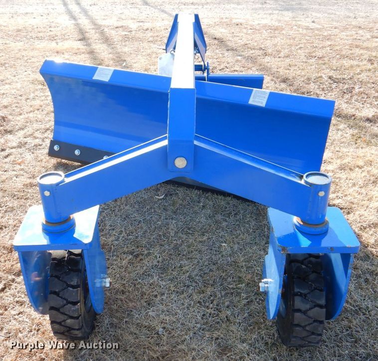 image for item MJ9925 2022 TopCat SSSG72  skid steer grader