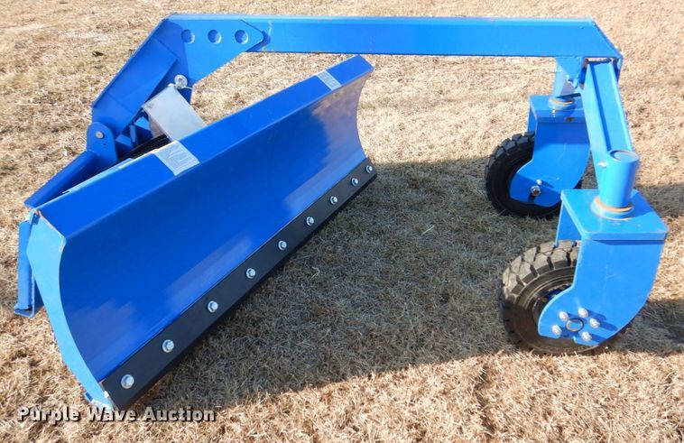 image for item MJ9925 2022 TopCat SSSG72  skid steer grader