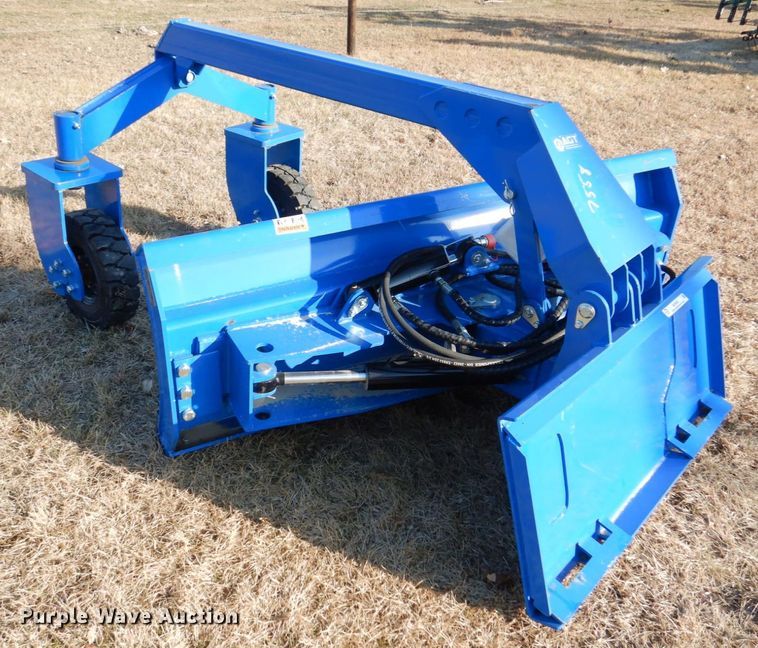 image for item MJ9925 2022 TopCat SSSG72  skid steer grader