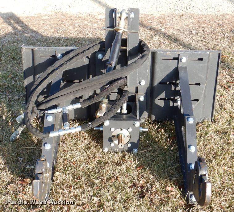 image for item MJ9927 Wolverine  skid steer three point adaptor