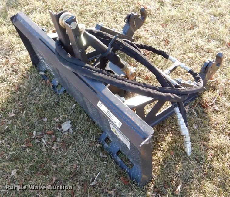 image for item MJ9927 Wolverine  skid steer three point adaptor