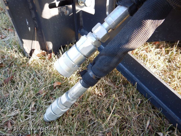 image for item MJ9927 Wolverine  skid steer three point adaptor