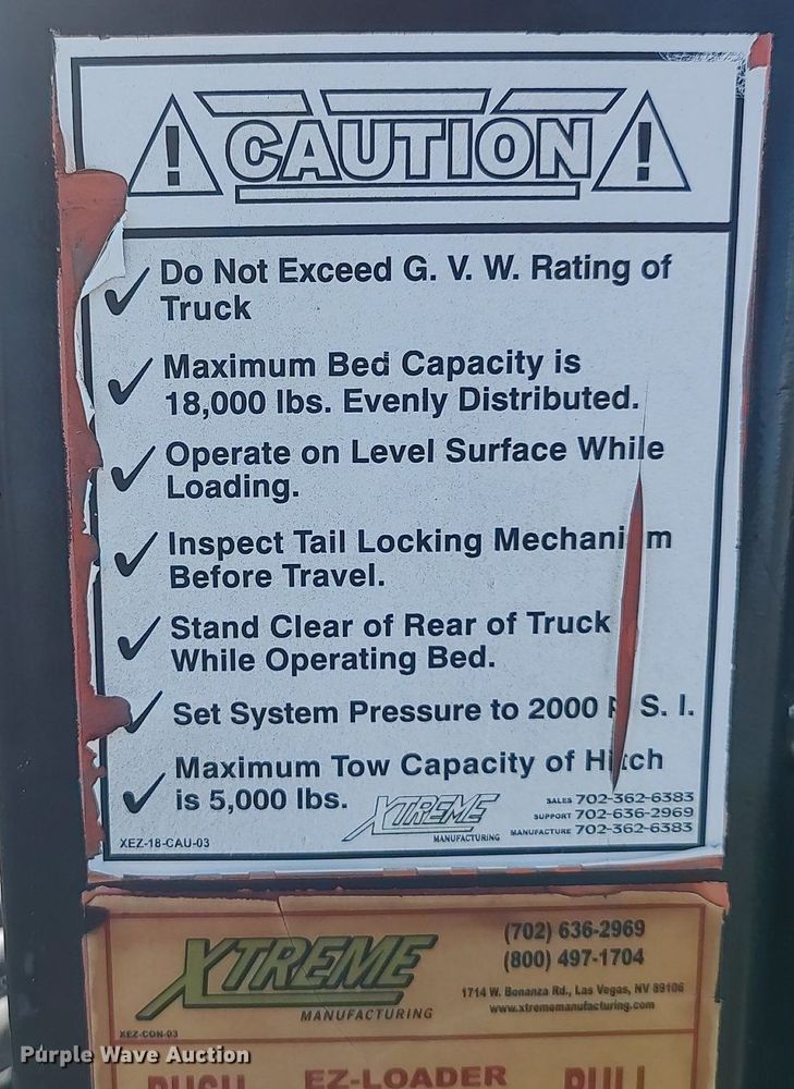 image for item MM9800 Xtreme Manufacturing  hydratail flatbed