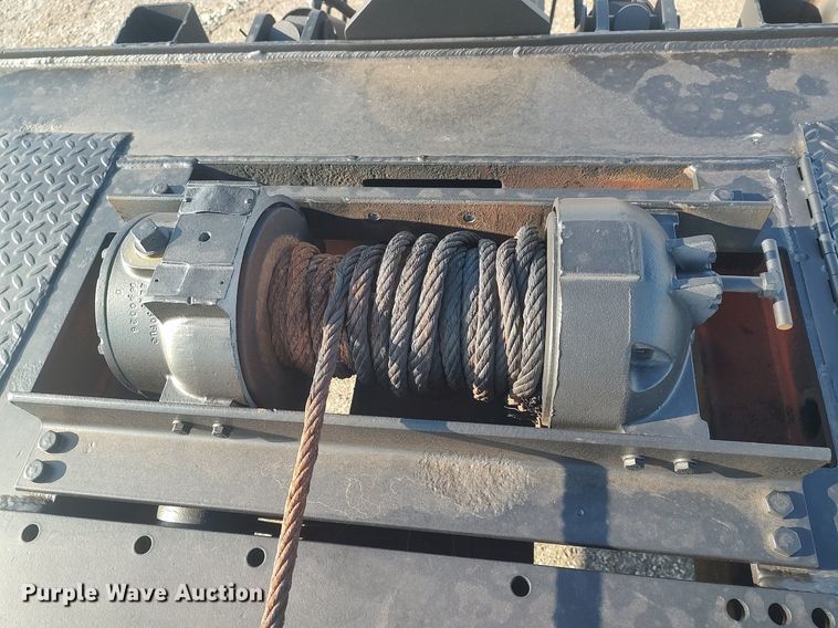 image for item MM9801 1996 Landoll 345  tilt deck equipment trailer