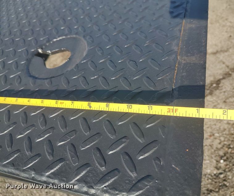 image for item MM9801 1996 Landoll 345  tilt deck equipment trailer