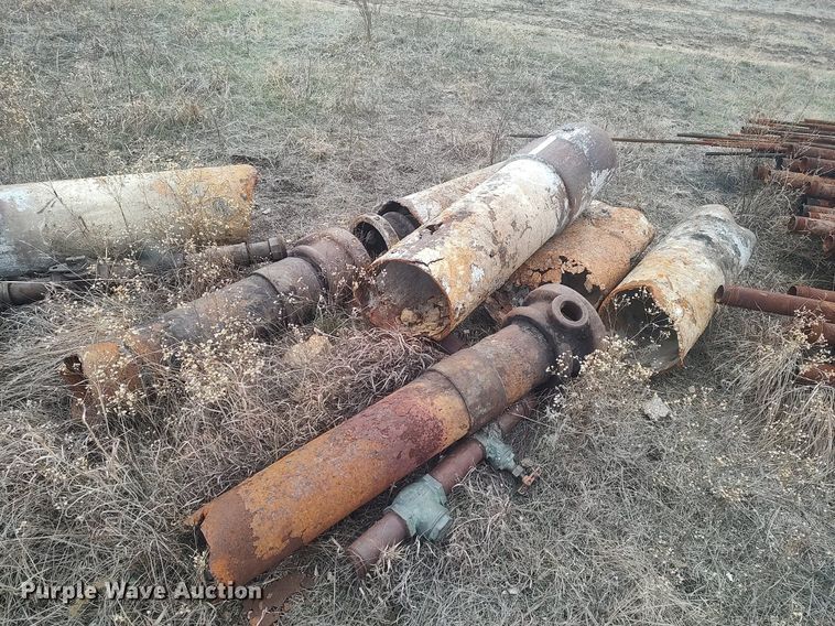 image for item MM9844 Oilfield pipe