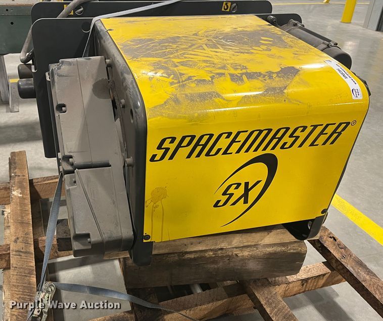 image for item MN9394 2006 R&M  cable hoist