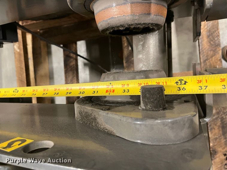 image for item MN9394 2006 R&M  cable hoist