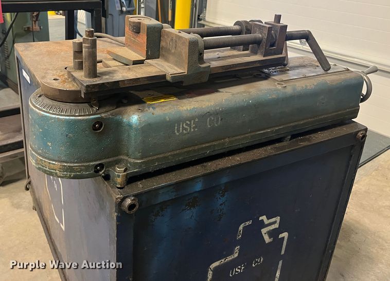 image for item MN9405 Parker 632  tube bender