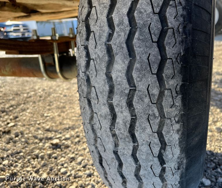 image for item MN9411 Sullair 185  air compressor