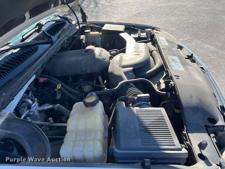 image for item MN9414 2001 GMC Yukon SLE  SUV