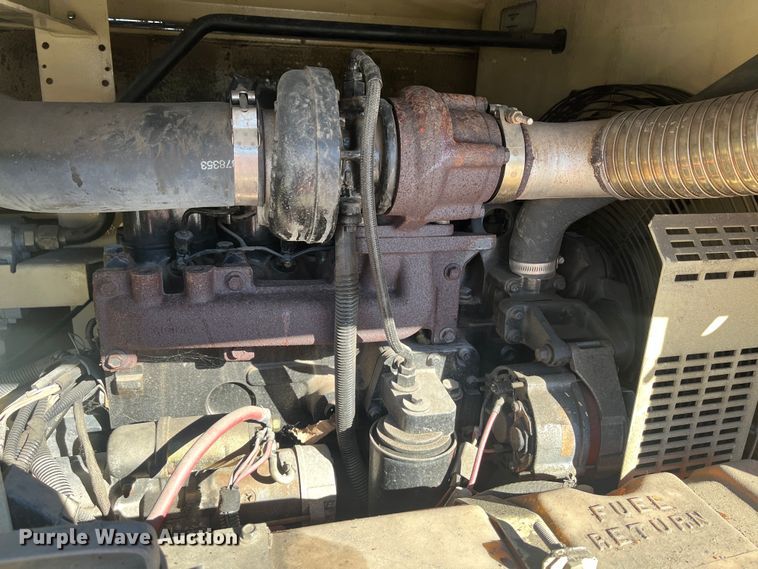 image for item MN9416 2012 PJ  equipment trailer