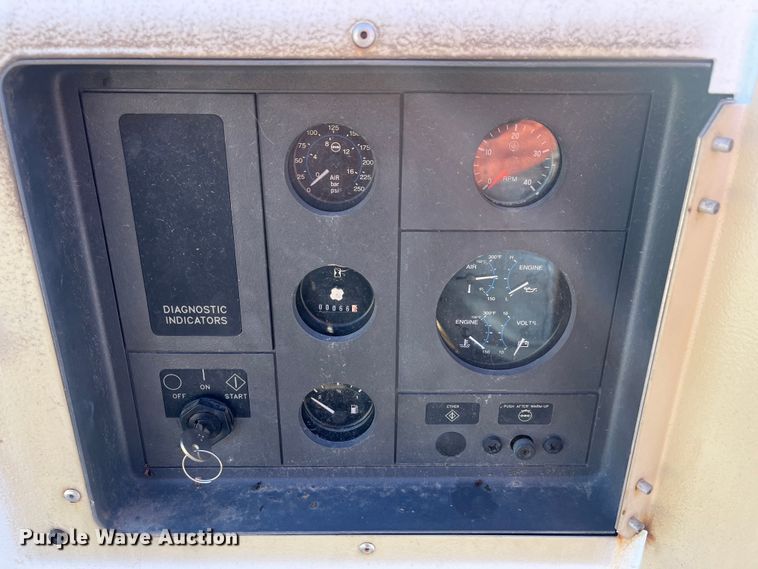 image for item MN9416 2012 PJ  equipment trailer