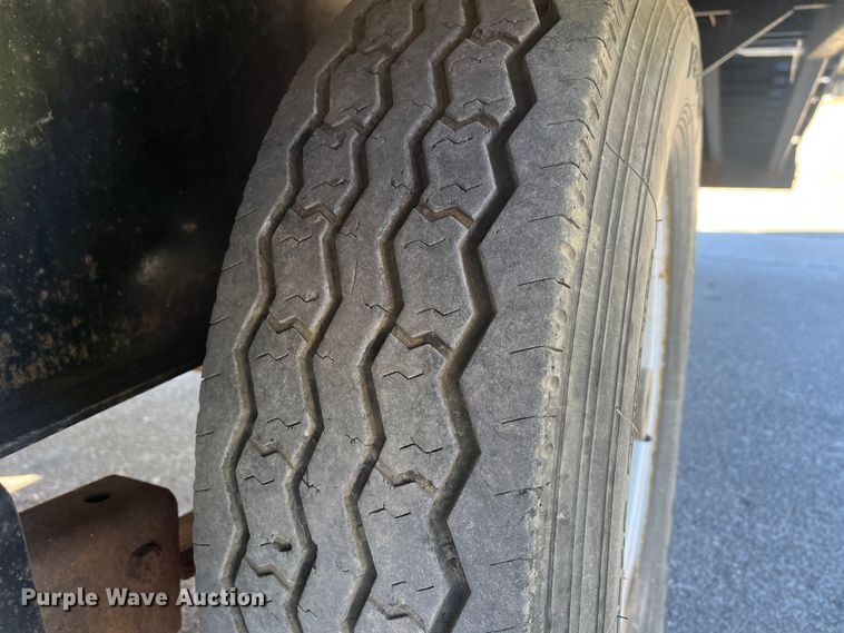 image for item MN9416 2012 PJ  equipment trailer