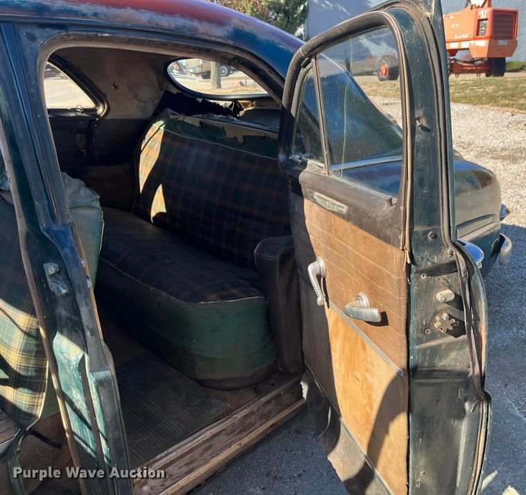 image for item MN9417 1950 Mercury  sedan